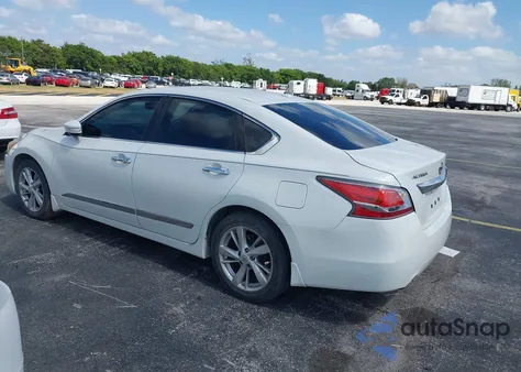 2015 Nissan Altima 2.5 Sl z USA, uszkodzony, nr VIN 1N4AL3AP4FC160615